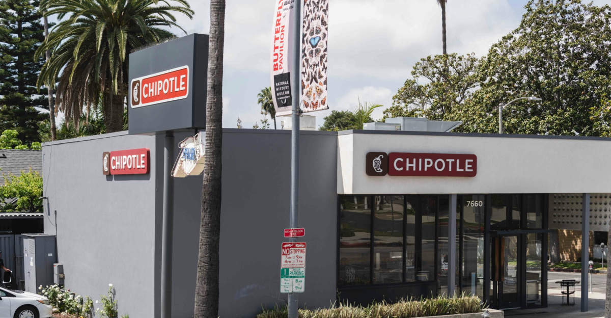 View of Chipotle Mexican Grill on a sunny day in Los Angeles, California.