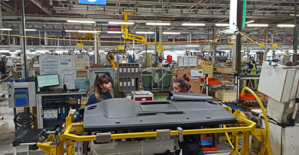 Usine Stellantis d Hordain - atelier Montage