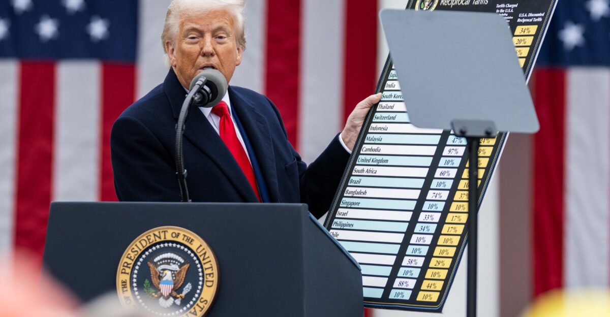 President Donald Trump signs an Executive Order on the Administration s tariff plans at a Make America Wealthy Again event Wednesday April 2 2025 in the White House Rose Garden Official White House Photo by Daniel Torok See also File 2025-April-02-Reciprocal tariffs left half jpg